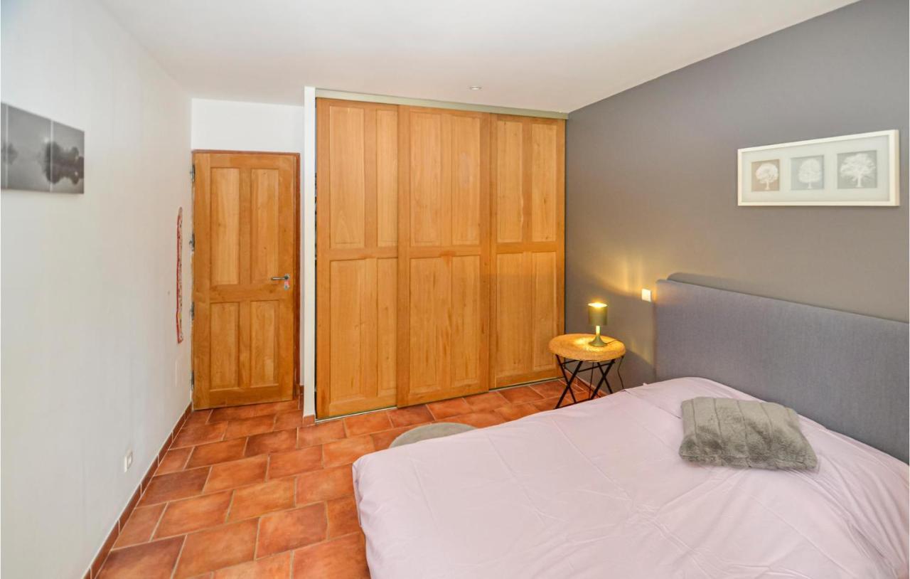3 Bedroom Awesome Home In Chateuneuf De Gadagne Châteauneuf-de-Gadagne Eksteriør bilde